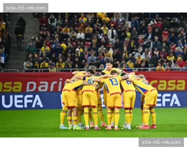 罗马尼亚球队征调斯坦丘，主帅演练4-3-3阵型倚仗边路传中战术丰富进攻立体感